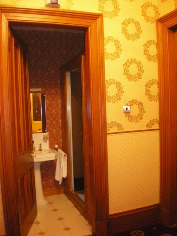Langley Bank Guest House Ayr Bagian luar foto